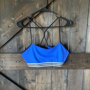 Straps adidas sports bra